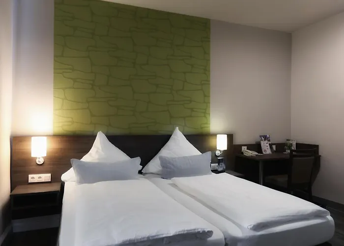 Konsumhotel Oberhof - Berghotel Oberhof