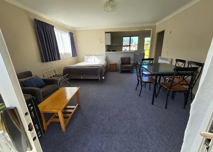 Alpenhorn Motel Te Anau