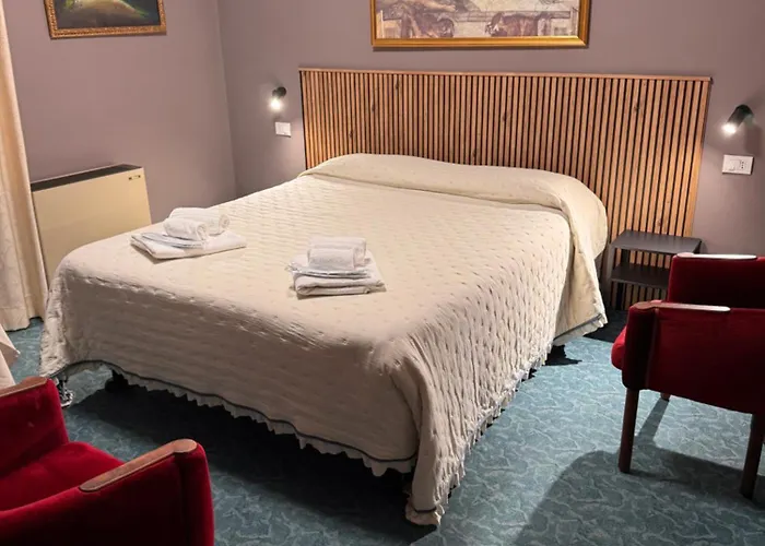 Hotel Rey's