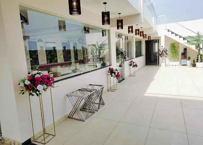 Hotel Jvs Palace