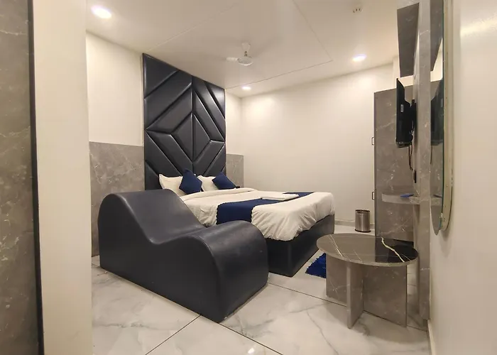 Hotel Prime Sky
