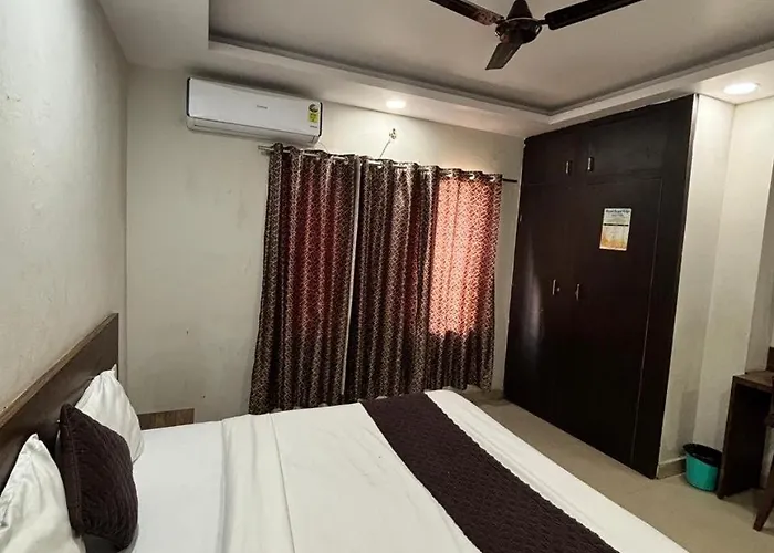 Hotel Regal Edge