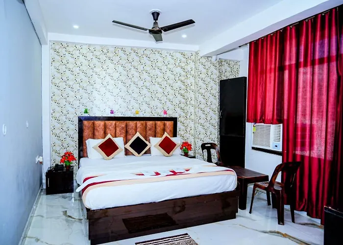 Hotel Ayodhya