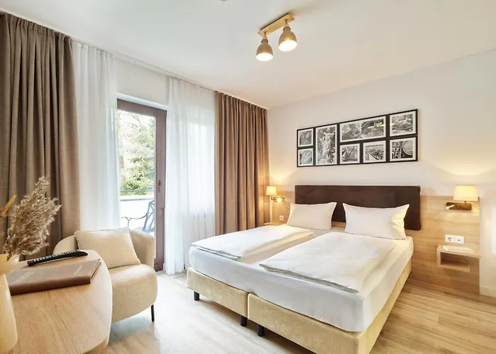 Hotel und Weingut Karlsmühle