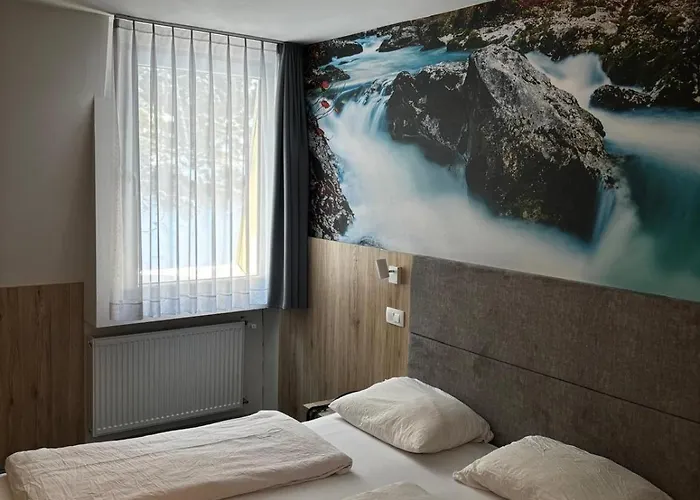 Hotel Alpina