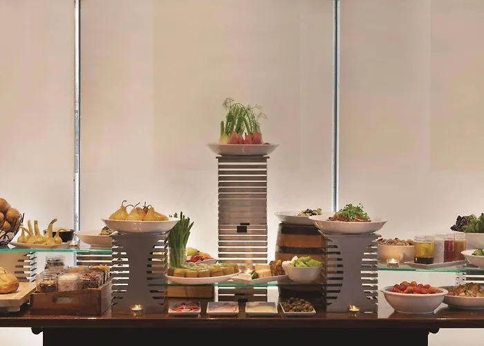 Radisson Hotel Vancouver Airport