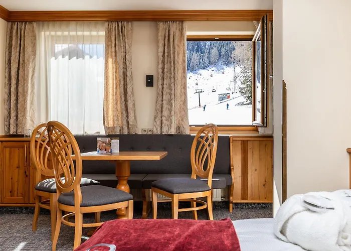 Hotel Alpenrose
