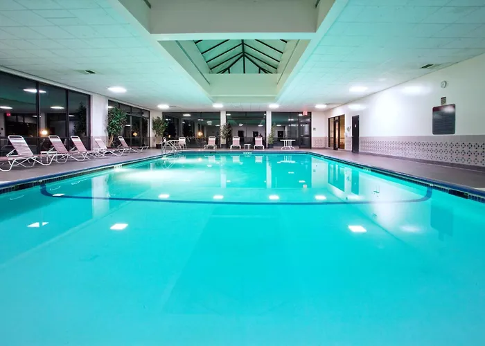Holiday Inn Express Big Rapids By Ihg