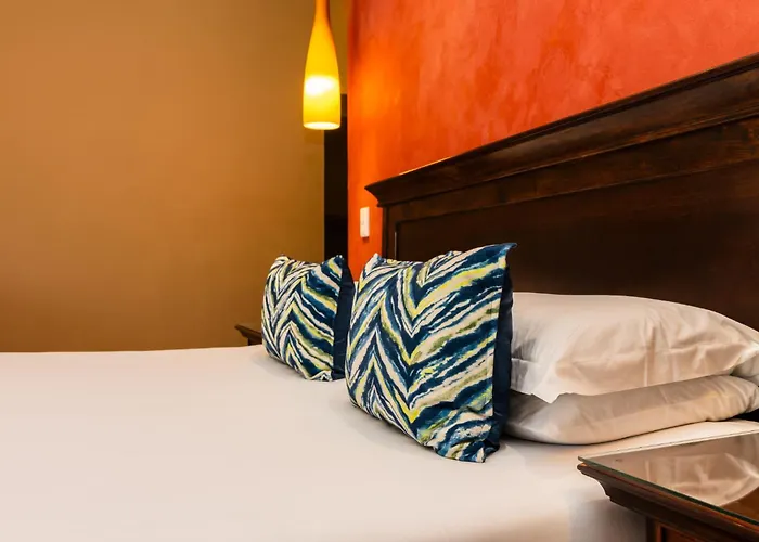 Premier Hotel Anta Boga