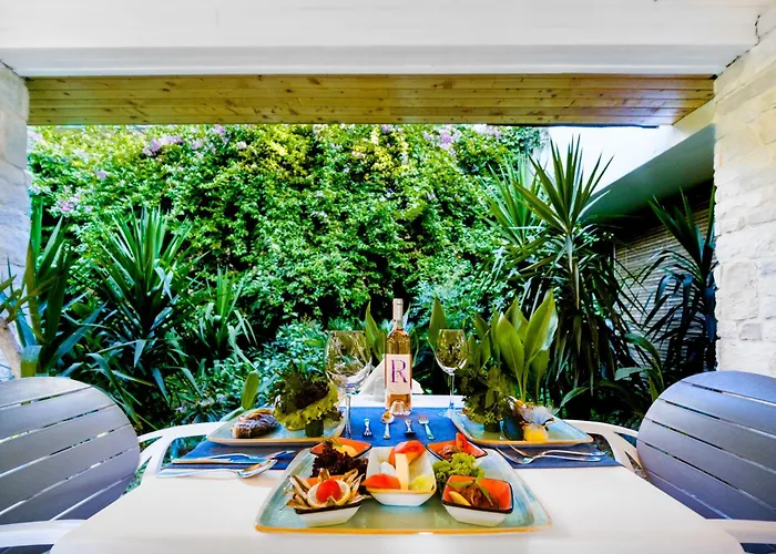 Royal Garden Beach Hotel