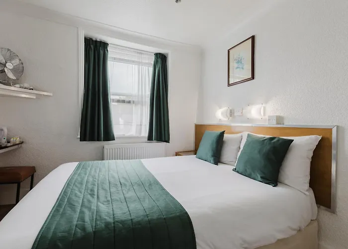 The Chapter Hotels - Falcon Hotel