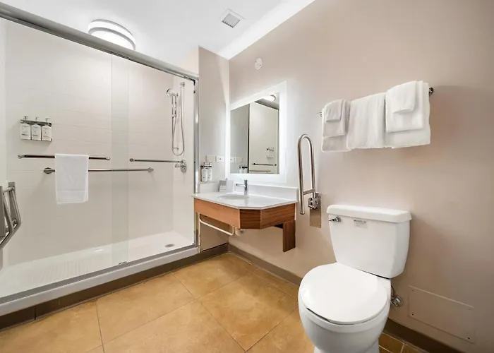 Holiday Inn Express Trincity By Ihg