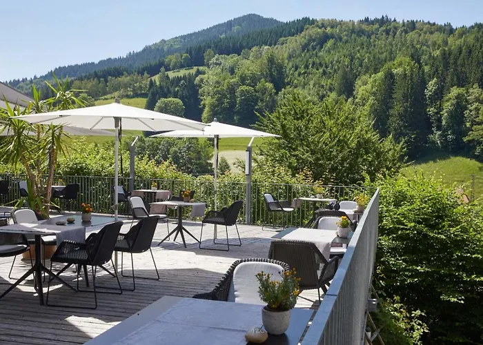 ElzLand Hotel Pfauen WELLNESS, SPA&VITALIS HOTEL