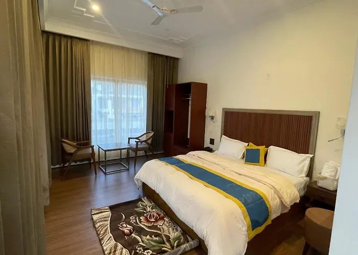 Hotel Shaynam