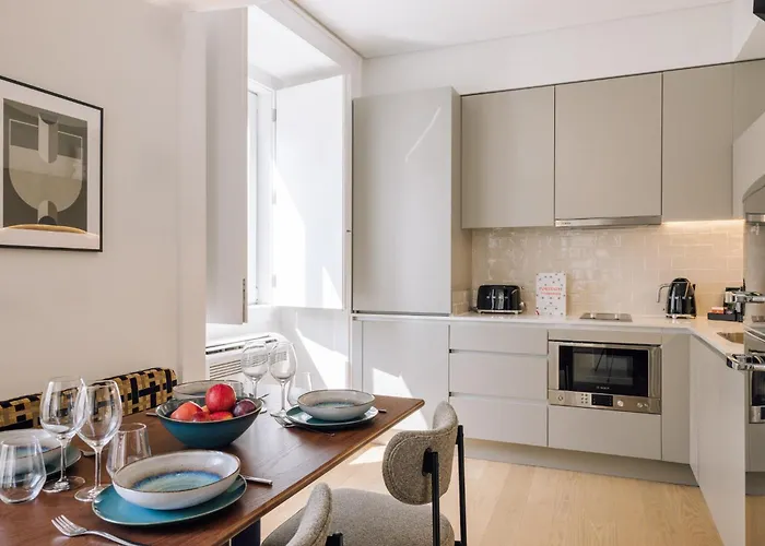 Ando Living - Abrantes 10 House