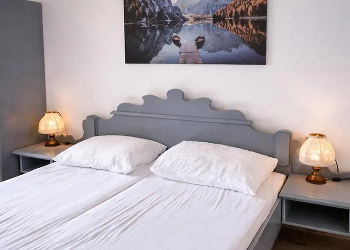 Mountain View Apartments