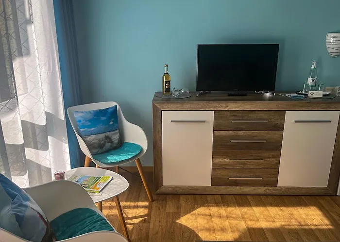Strandhaus Mönchgut Bed&Breakfast Lobbe