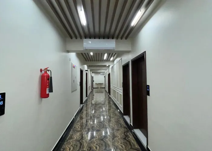 Grand Blu Hotel