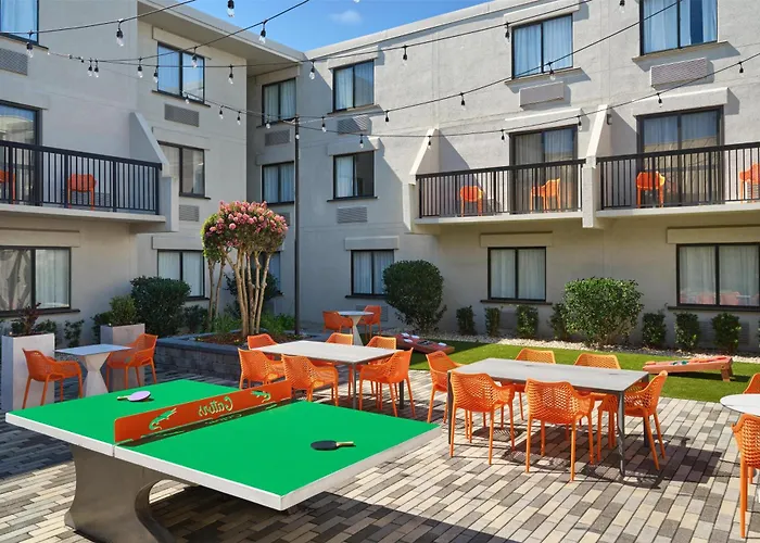 Doubletree By Hilton Gainesville