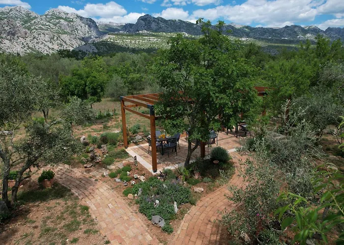 Hotel Rajna Starigrad Paklenica