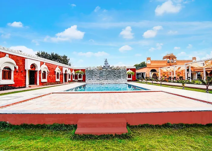 Super Oyo Palette Hotel And Resort Lbs International Airport Formerly Banaras Kila