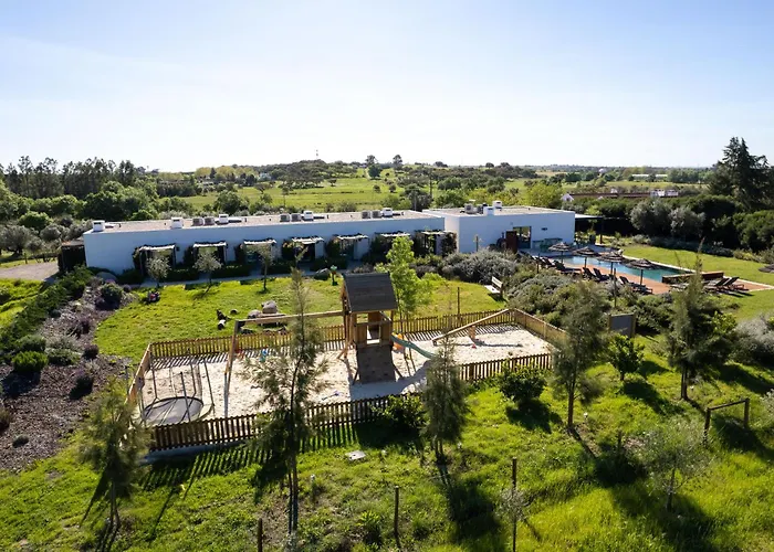 Quinta Da Amendoeira - Evora - The Farmhouse