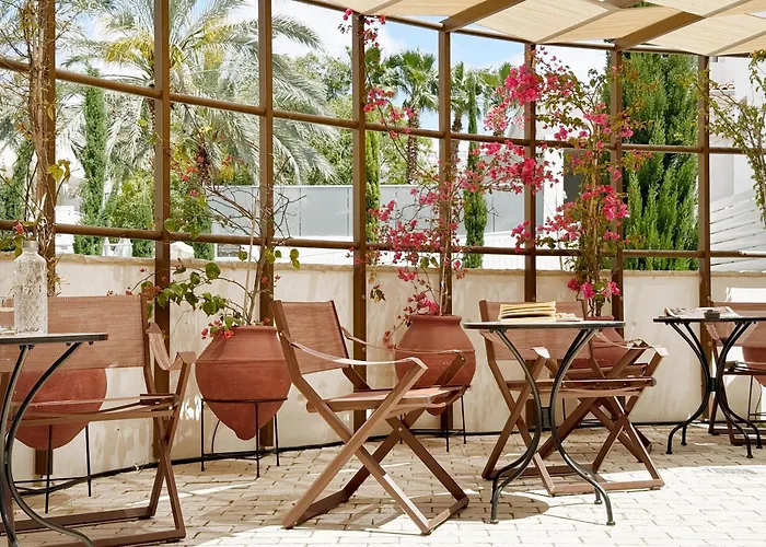 King Jason Paphos - Designed For Adults By Louis Hotels