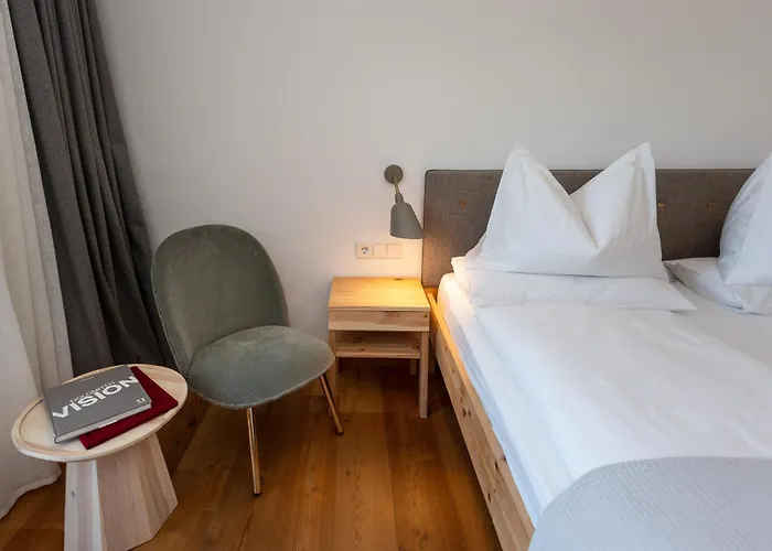 Hotel Tyrol