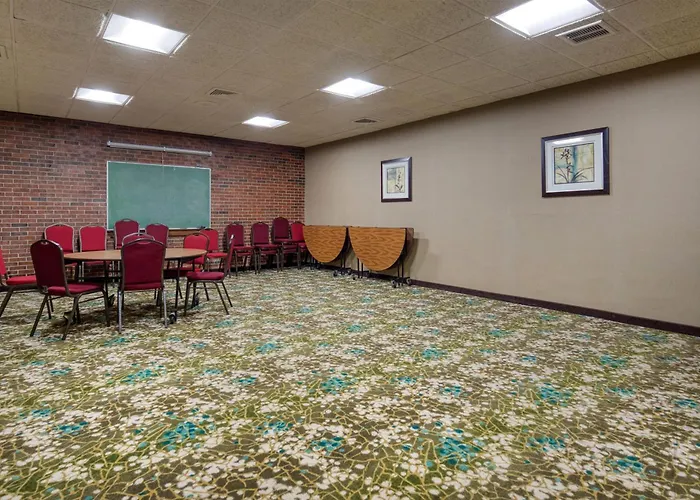 Best Western Woodhaven Inn
