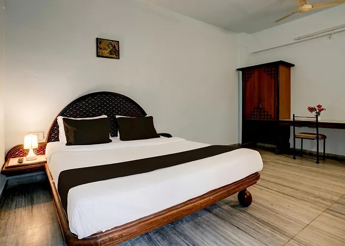 Hotel O Padampura Near Railway Station