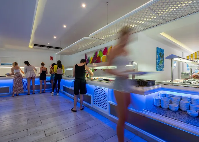Guya Wave Hotel (Adults Only)