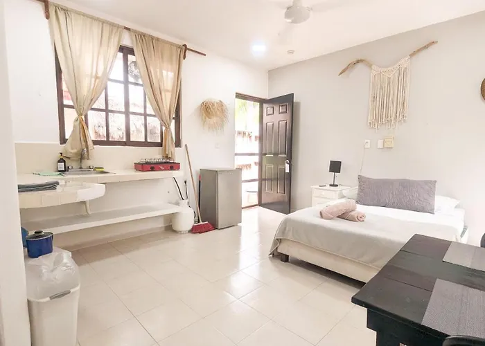 Sirenas Caribbean Rooms Holbox