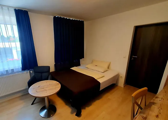 Schlabecks Fränkischer Hof in Pegnitz Hotel Garni - Self-Check-In 24-7