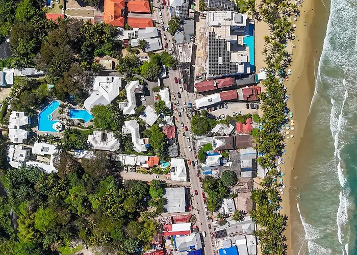 Tropical Casa Laguna