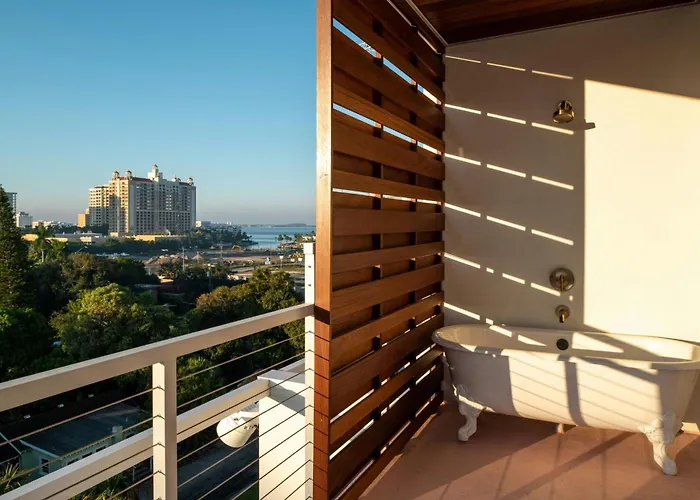 The Sarasota Modern, A Tribute Portfolio Hotel