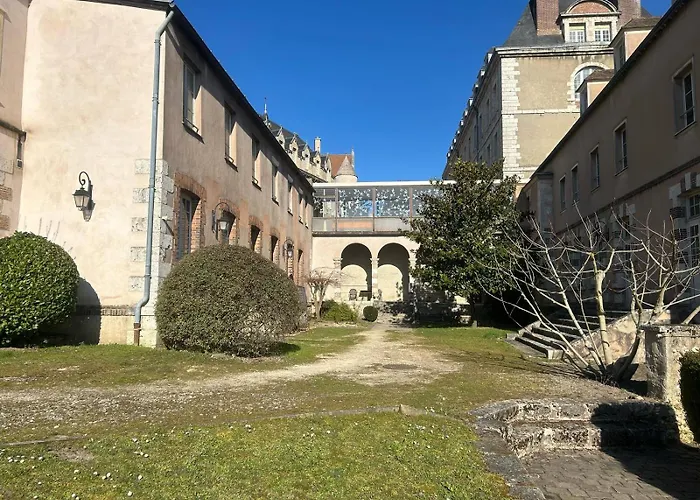 Hotellerie Saint Yves