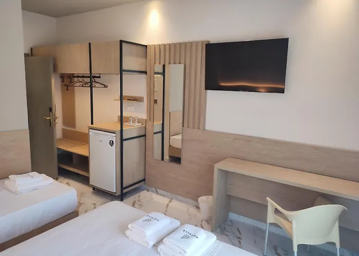 Estelle Hotel