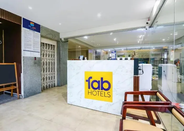 Fabhotel Blue Dawn Gachibowli - Gachibowli - Nr Dlf Cyber City