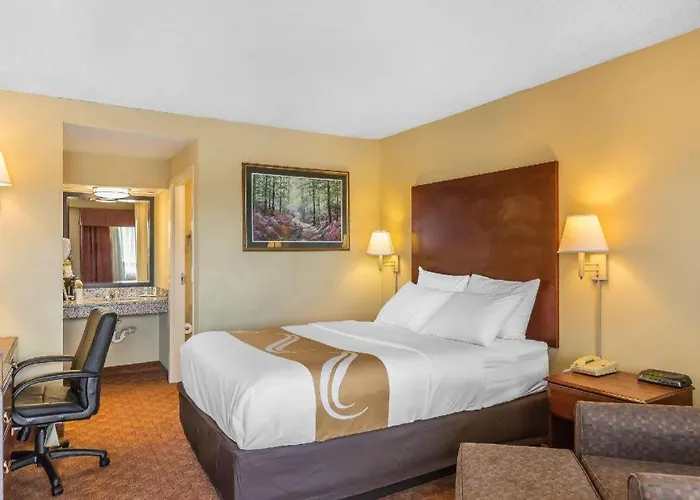 Quality Inn Calera I-65 Exit 231