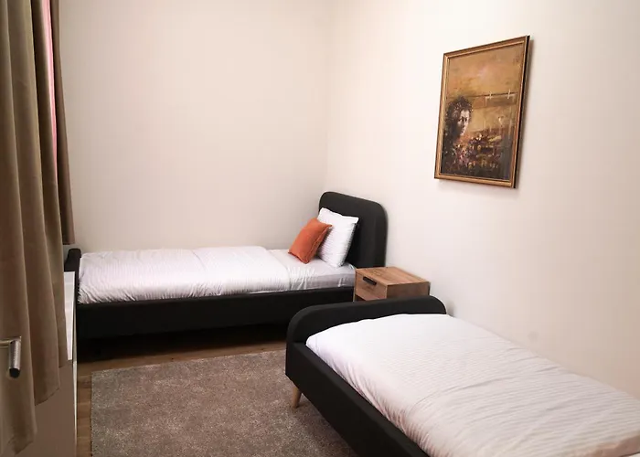 Hotel Sirius