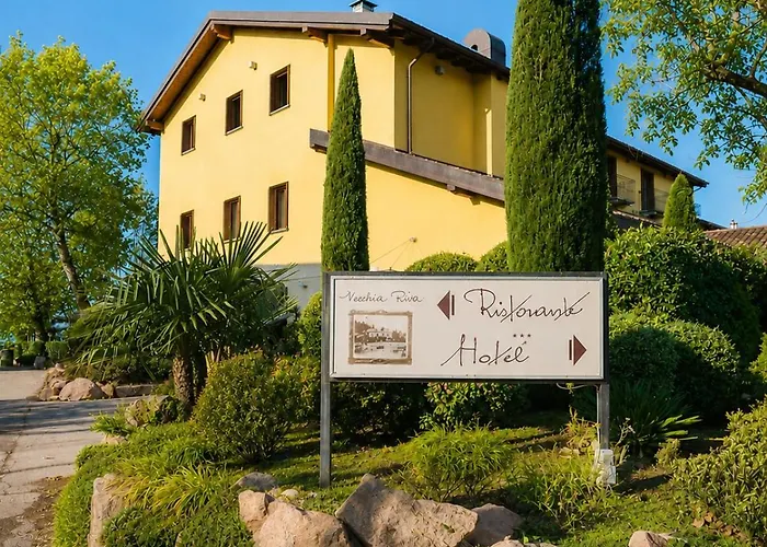 Hotel Ristorante Vecchia Riva
