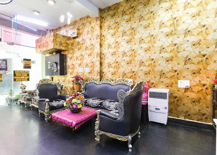 Oyo Flagship Maheshwari Villas