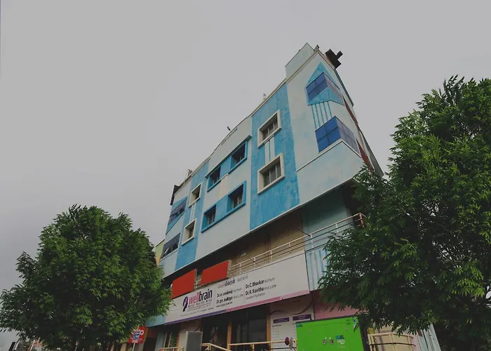 Hotel O Royal Residency