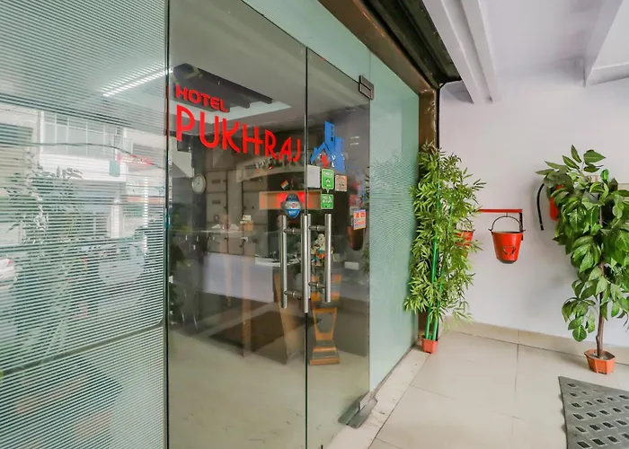 Hotel O Shiv Pukhraj