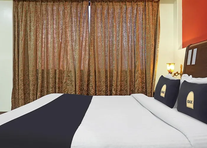 Townhouse Oak Gharonda Residency Near Sant Tukaram Nagar Metro Station
