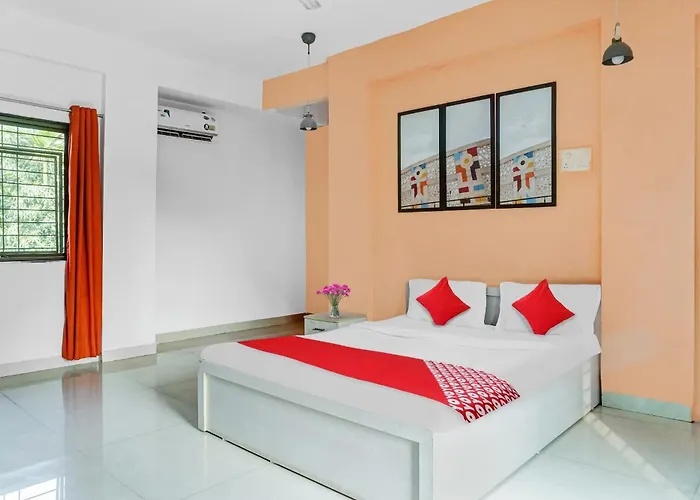 Hotel O Aadinath Villa Near Pune Airport