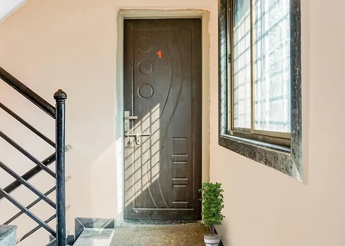 Hotel O Aadinath Villa Near Pune Airport