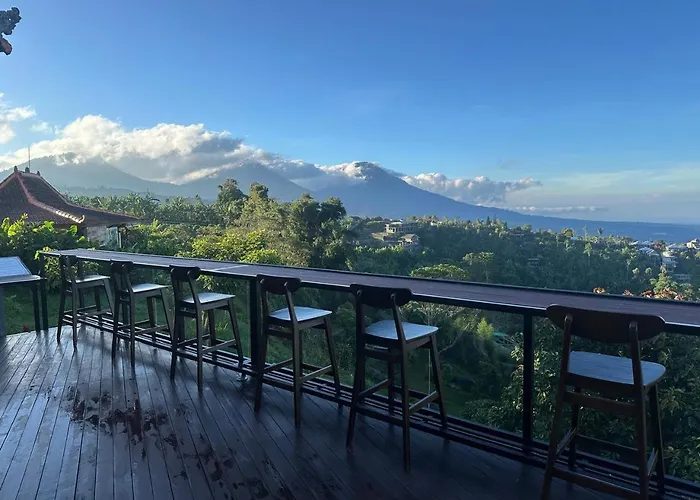 Munduk Tentrem Resort