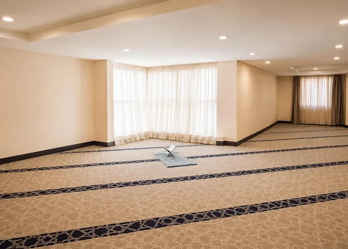 Al Kiswah Towers Hotel