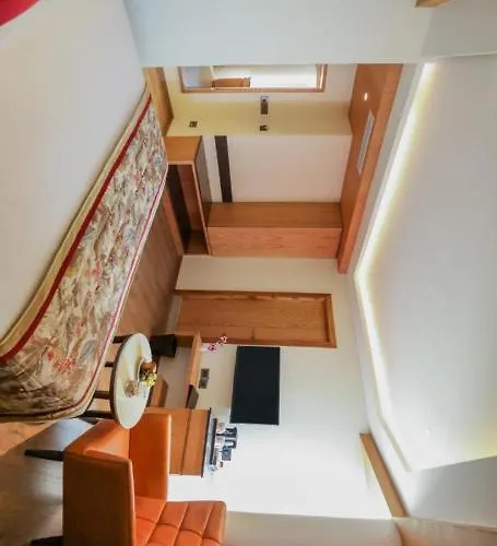 Hotel Grand Regus